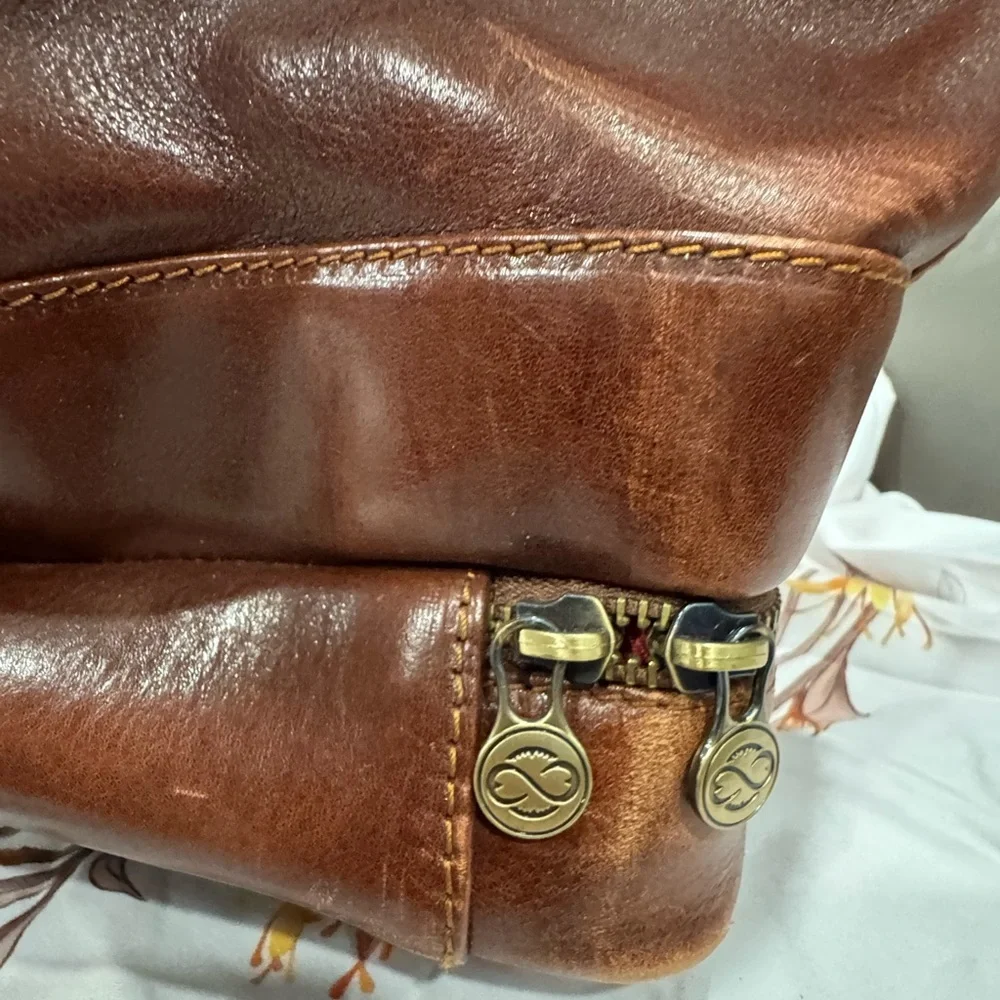 Classic Brown Distressed Leather Doctor Bag